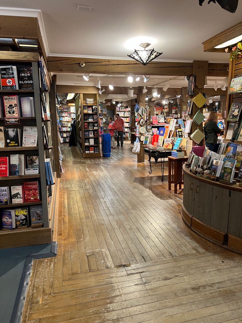 Layout, Nooks, and The Art of Getting Lost