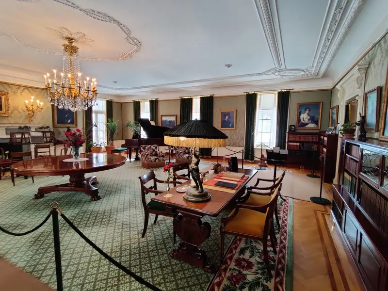 Taking photos instead of notes