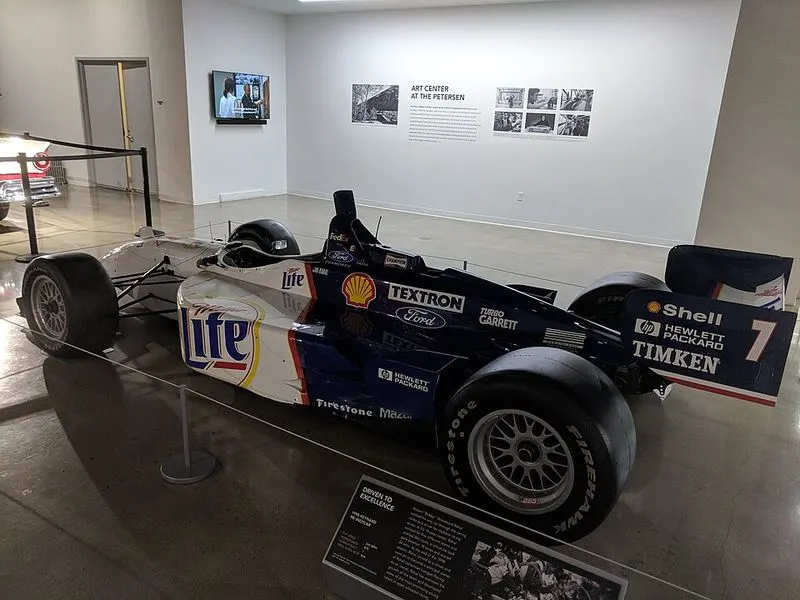 Racing Heritage and F1 Legends