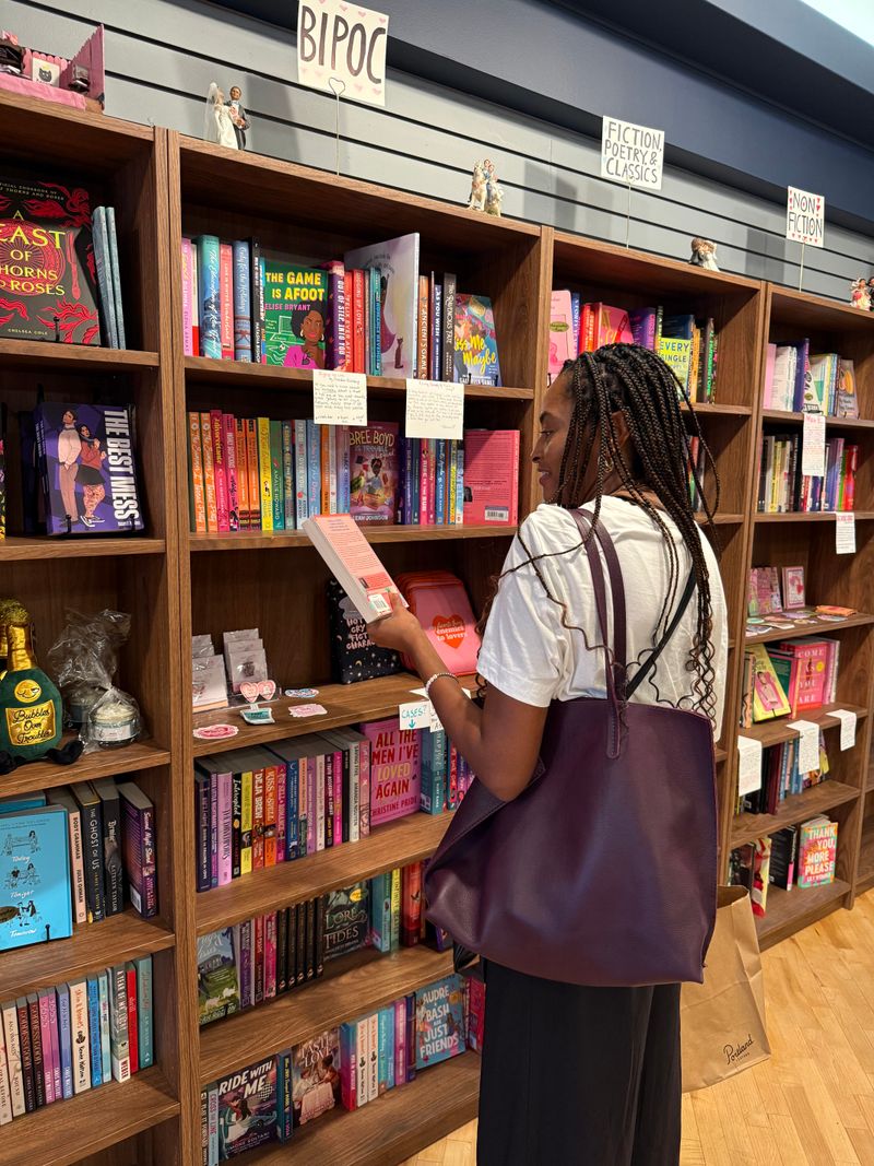 Grand Gesture Books — Portland, OR