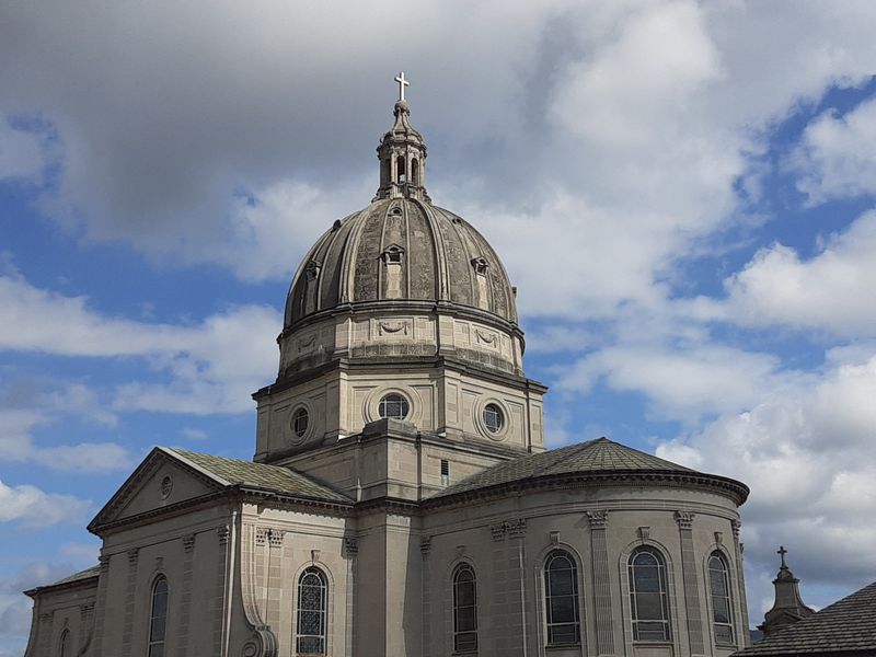 Victorian Main Street Stroll