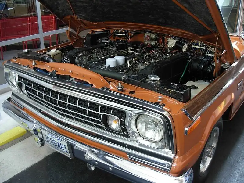 The Jerrari &ndash; Jeep Wagoneer with Ferrari V12