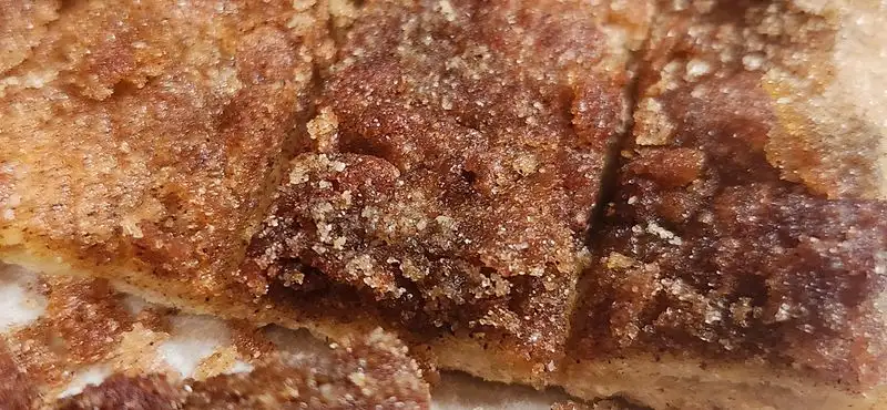 Cinnamon Blossoms and Sweet Finishes