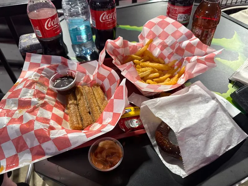 Food, drinks, and quick resets