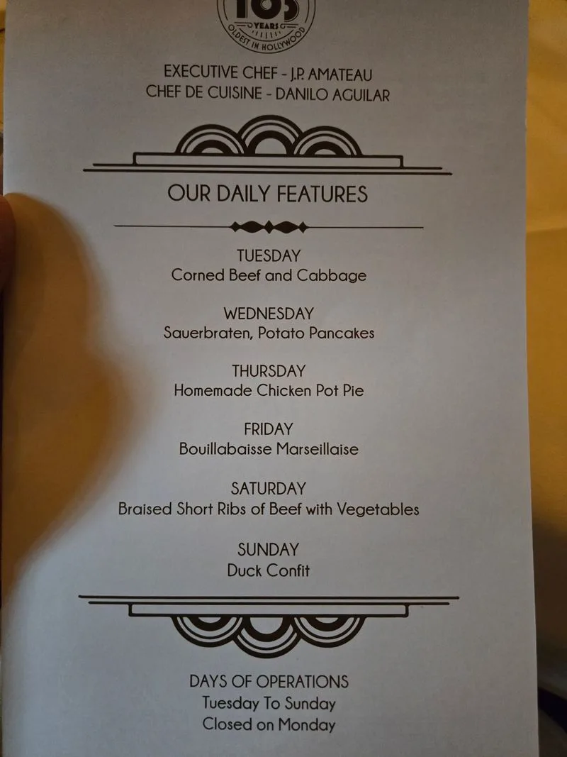 Skillet Potatoes With Crispy Edges