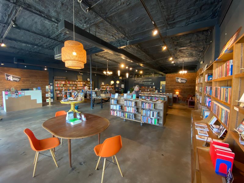 Alienated Majesty Books &mdash; Austin, TX