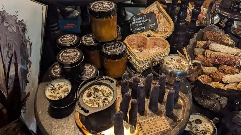 Hand-Poured Soaps, Teas, and Bath Rituals