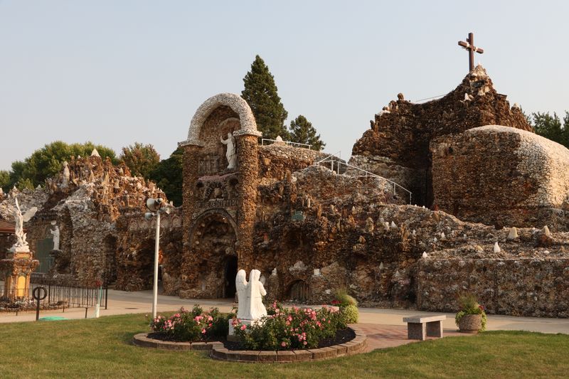 Shrine of the Grotto of the Redemption – West Bend