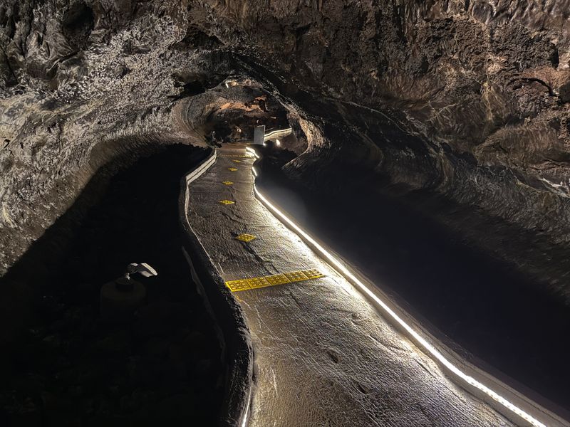 Indian Tunnel &mdash; Lava Beds National Monument, California