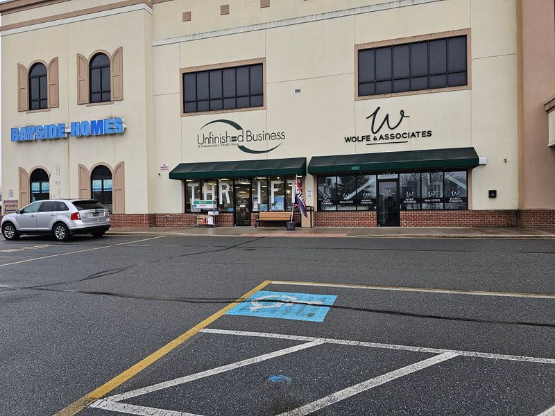 Unfinished Business: A Community Thrift Shop &mdash; Rehoboth Beach, DE