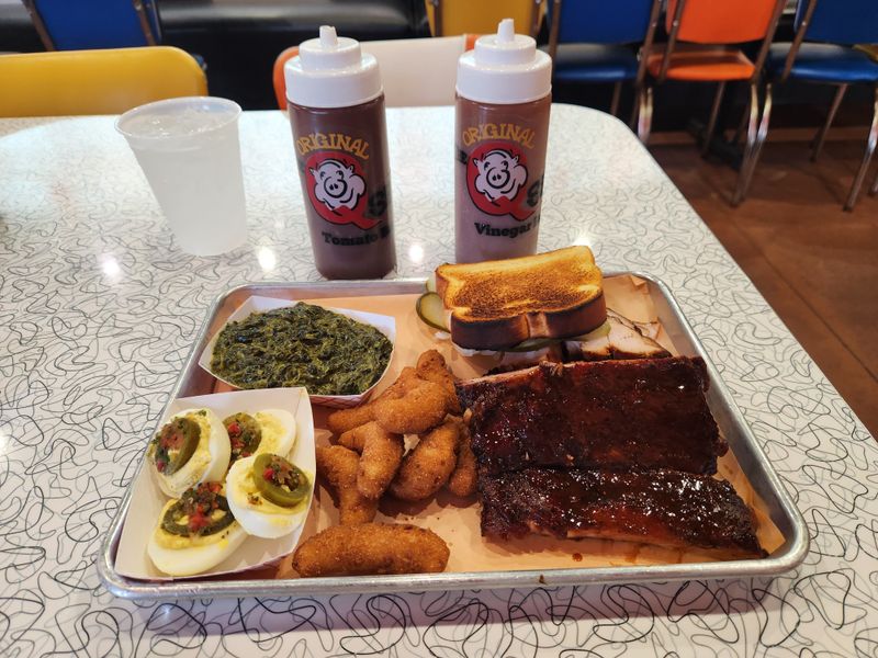 Ribs, chicken, and turkey: building the perfect combo