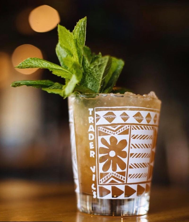 Trader Vic&rsquo;s Tiki Lounge &mdash; Emeryville, CA