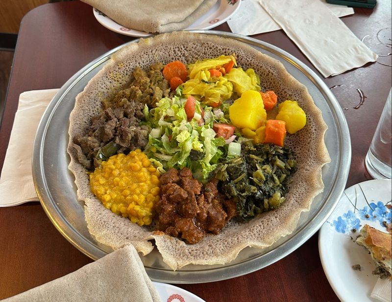 Enat Ethiopian Restaurant (Seattle, WA)