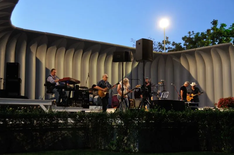 Bellport bandshell concerts and local arts