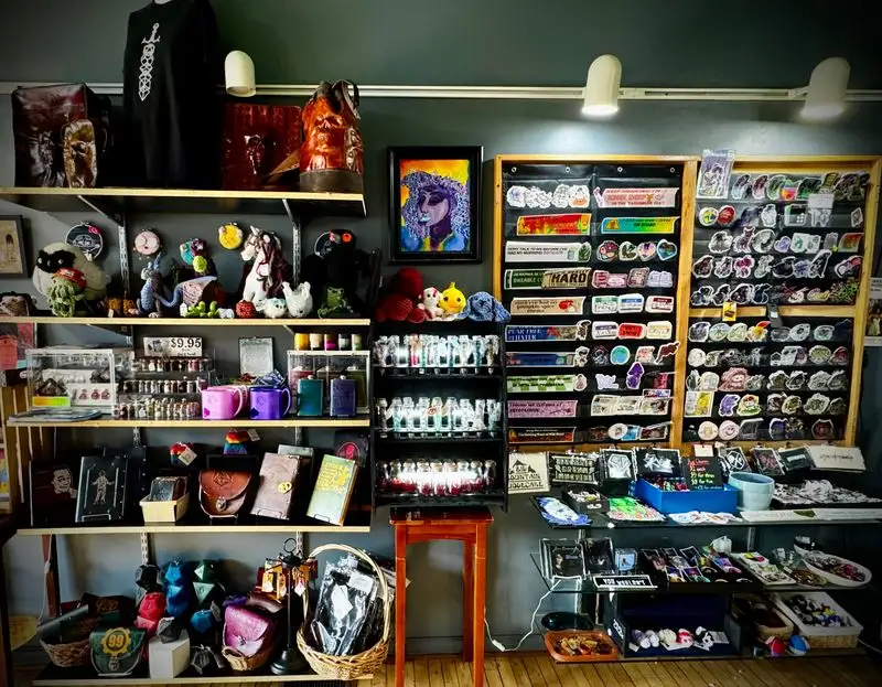 Local artists take center stage