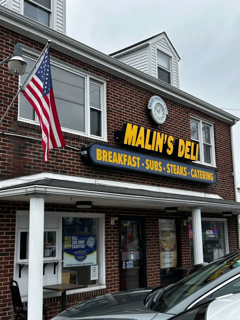 Malin&rsquo;s Deli (Newark)