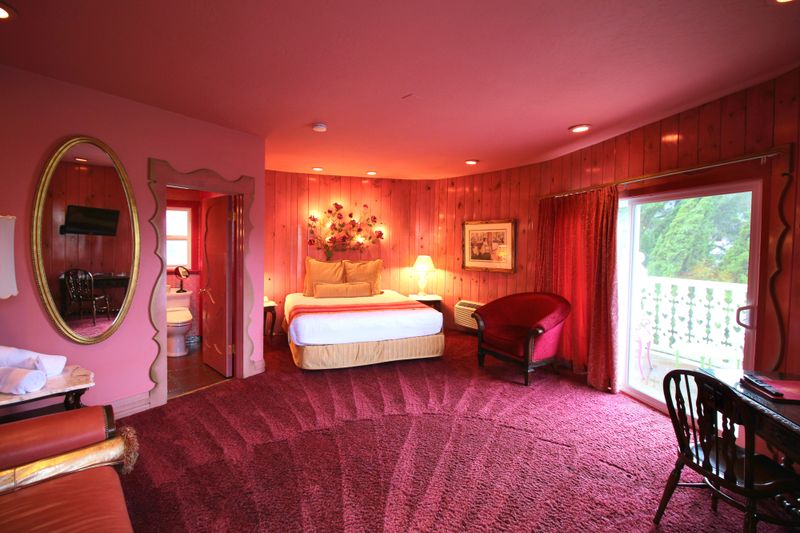 Madonna Inn Castle Suite, San Luis Obispo
