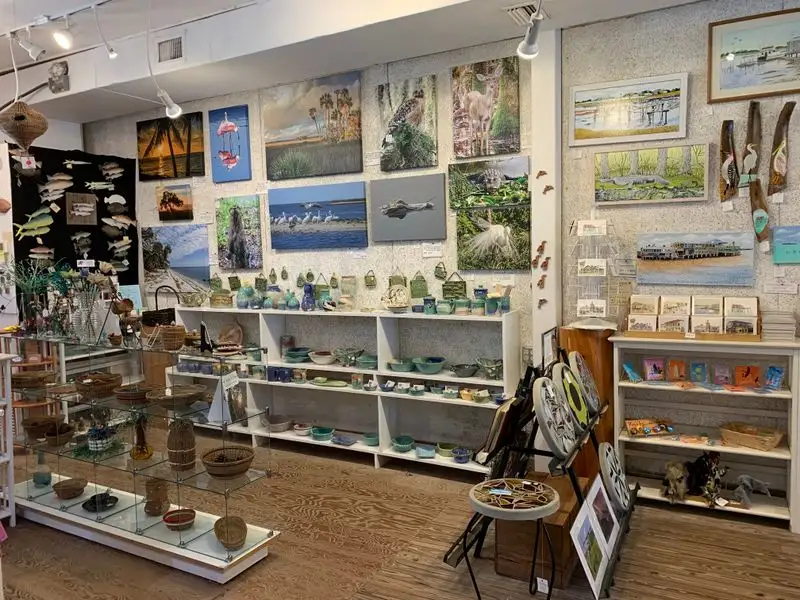 Artists, Galleries, and Local Craft