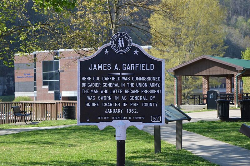 Limestone Bluff Overlook