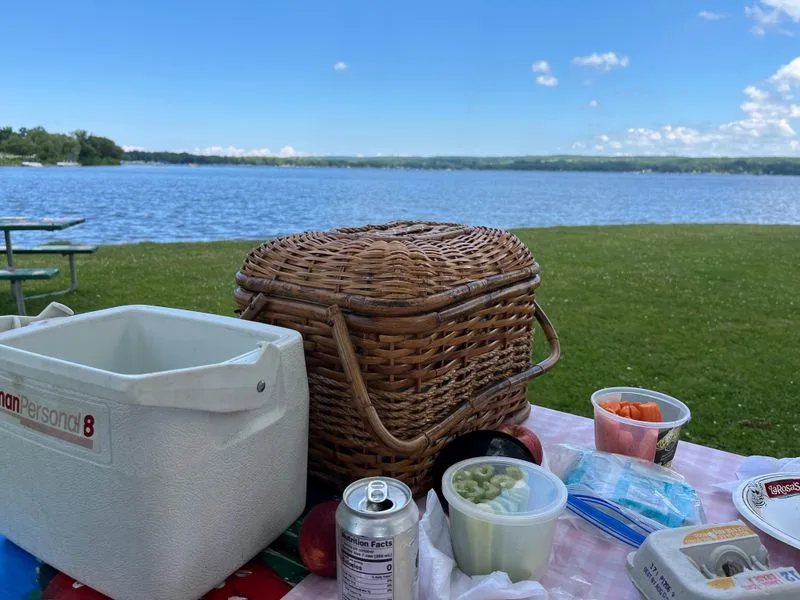 Mayville Lakeside Park and Picnic