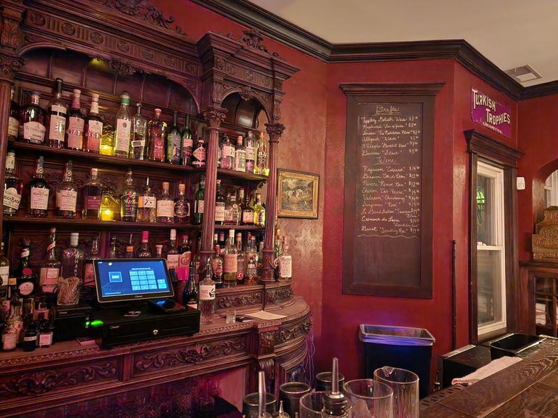 Timing your visit and reservations