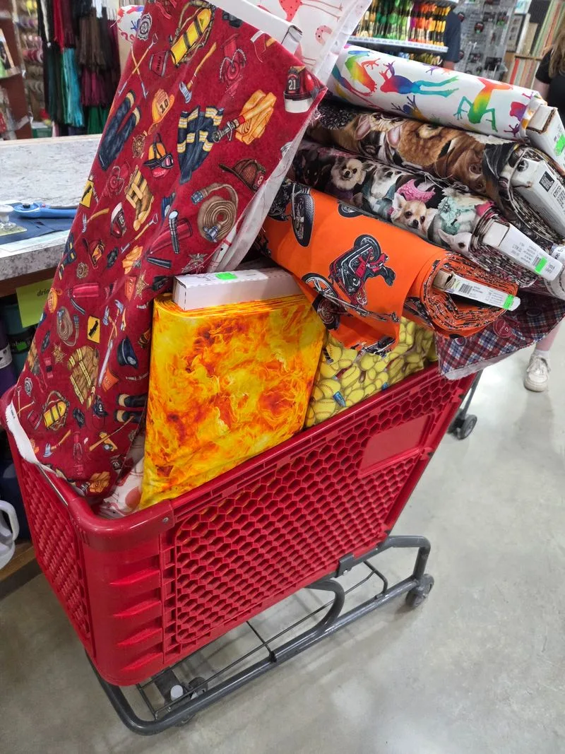 Insider tips: timing, payment, and smart shopping