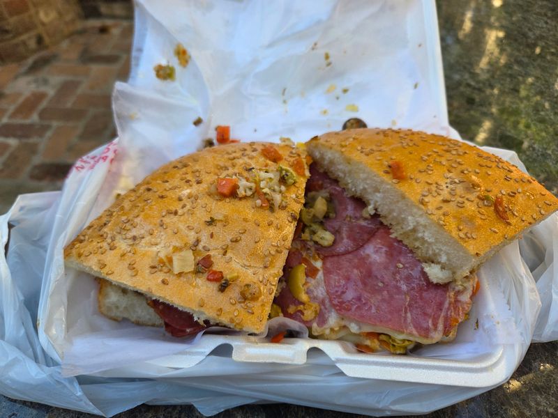 Verti Marte – Breakfast Sandwich