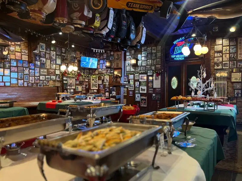 Food And Daytime Dining