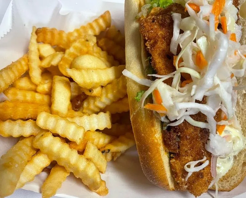 Old Bay Crab Fries With Vinegar Dip