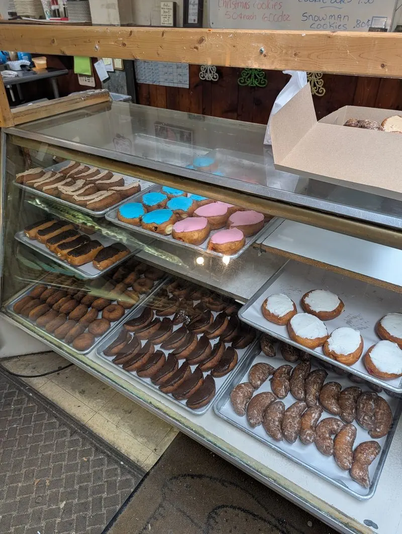 The Legendary Glazed Donuts