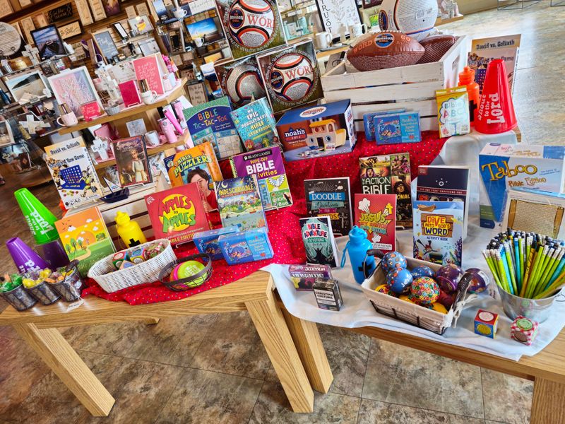 Crossroads Book & Music &mdash; Sioux Falls, SD