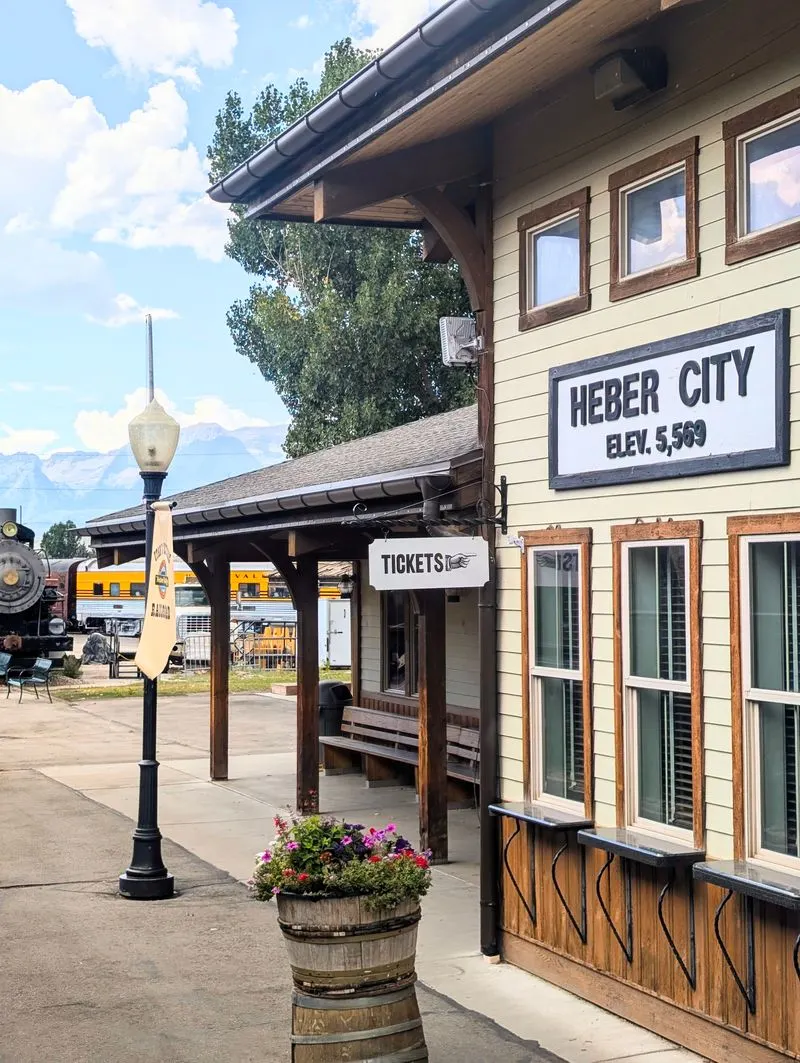 Heber Valley Railroad Station Experience