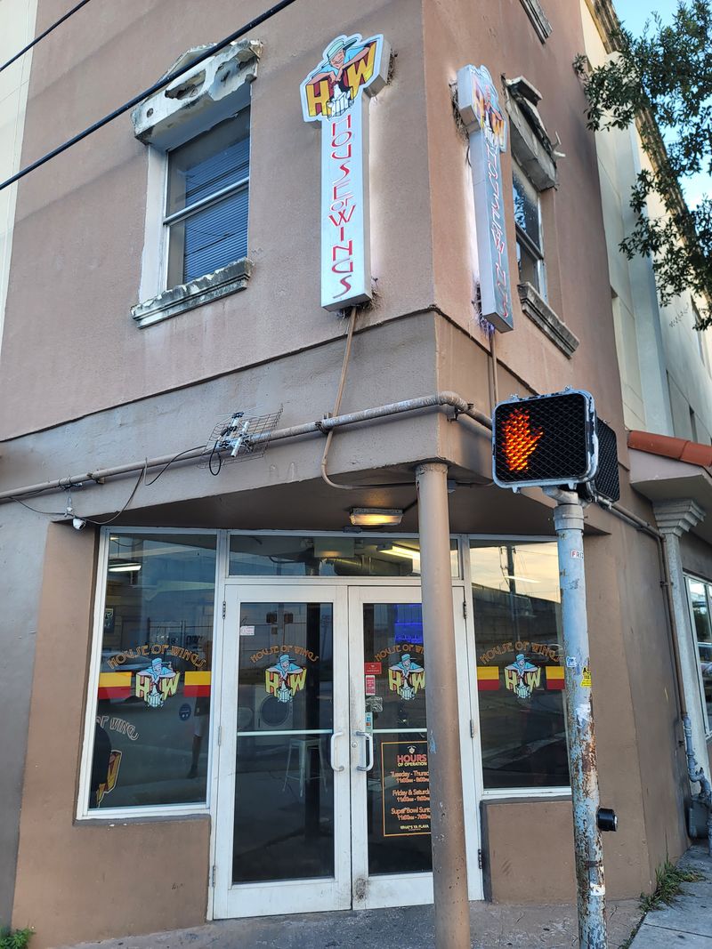 Florida &ndash; House of Wings &ndash; Multiple Cities