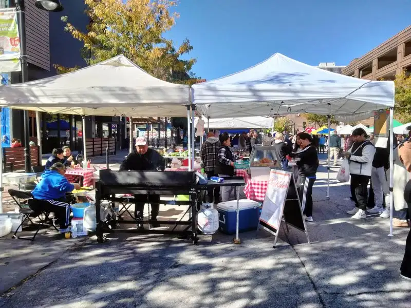 Downtown Farmers' Market