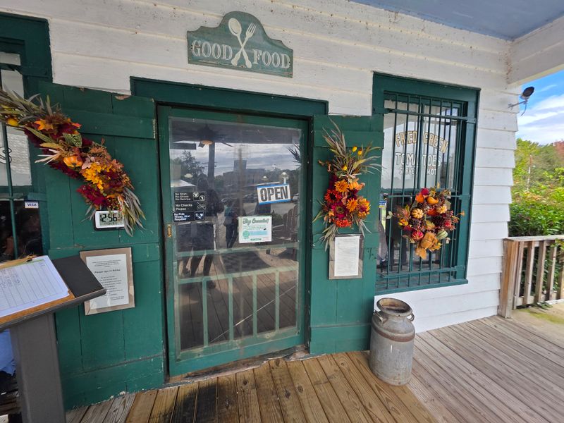 Plan Your Visit: Hours, Lines, And Tips