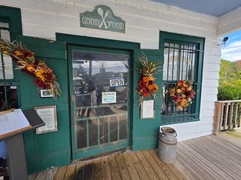 Plan Your Visit: Hours, Lines, And Tips