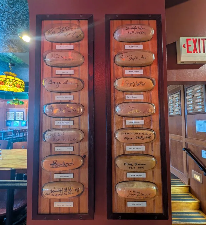 Atmosphere: Signed Buns and MASH Lore