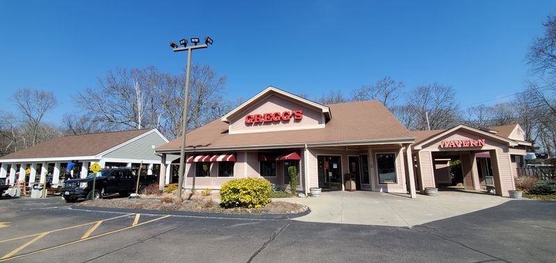 A Welcoming Small-Town Vibe