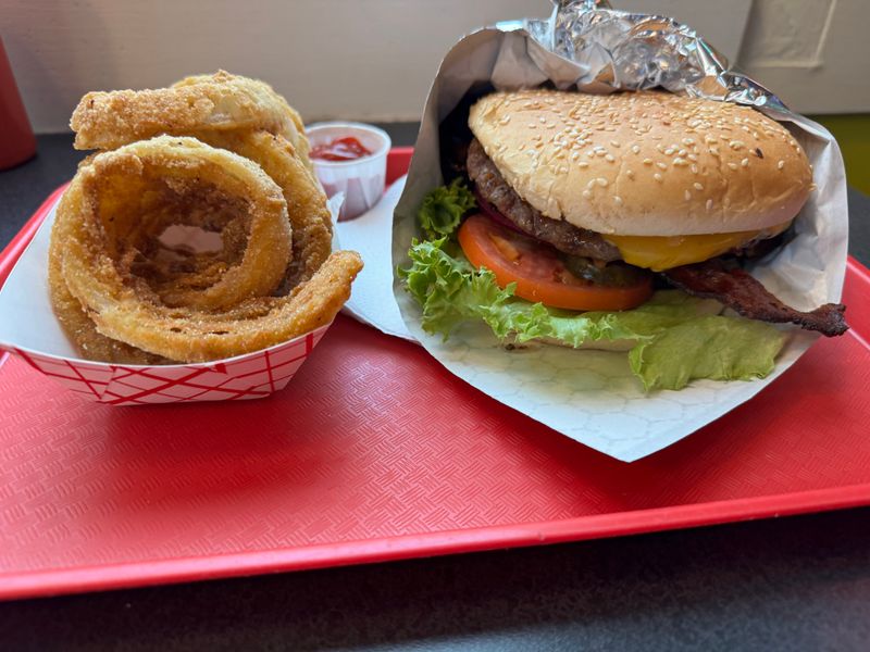 Red Mill Burgers – Seattle, WA