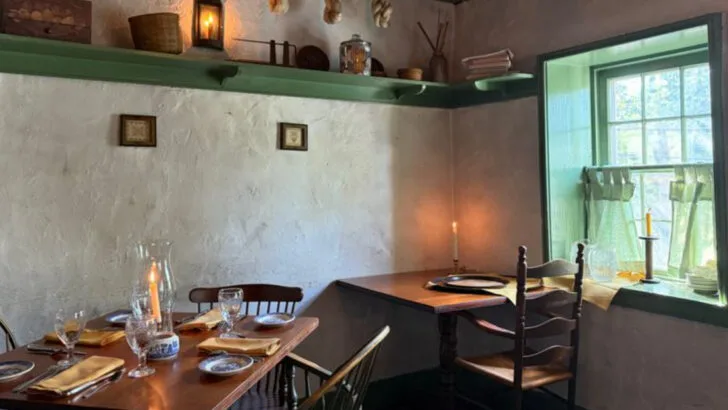 Dining at This Historic Pennsylvania Restaurant Feels Like Another Era