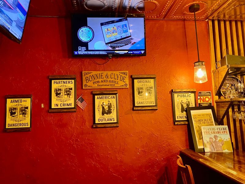 The Gangster Theme Done Right