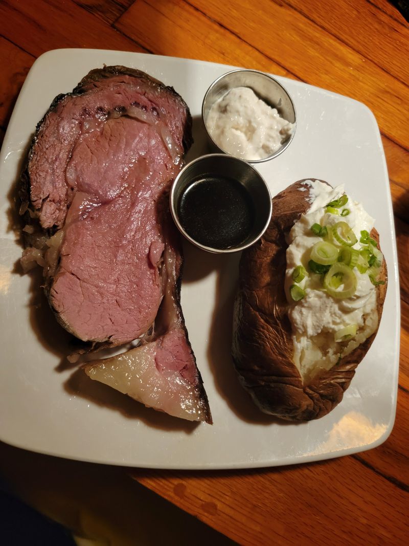 Feeney's Restaurant & Bar &mdash; Phoenix, AZ