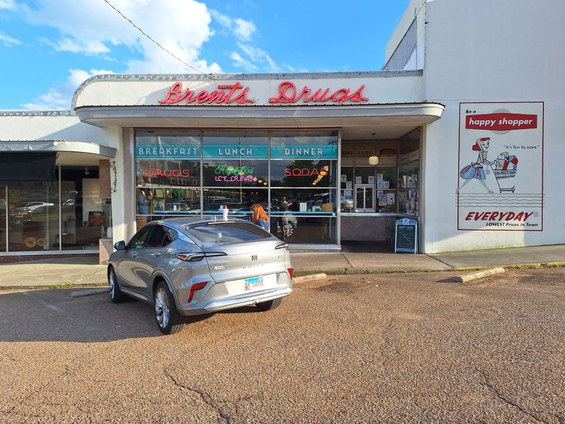 Brent&rsquo;s Drugs Soda Fountain &mdash; Savannah, Georgia