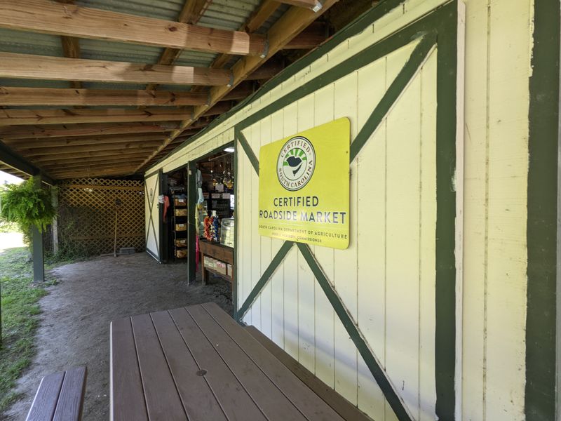 King's Farm Market, Highway 174