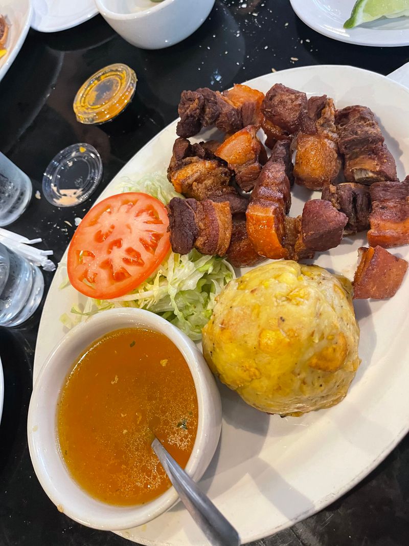 Jibaritos y M&aacute;s (Chicago)