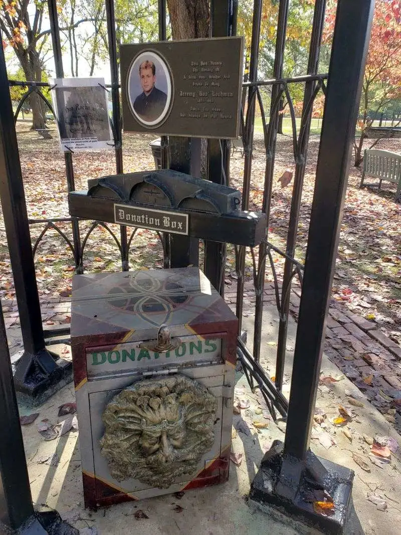 Community Art and Memory Corners