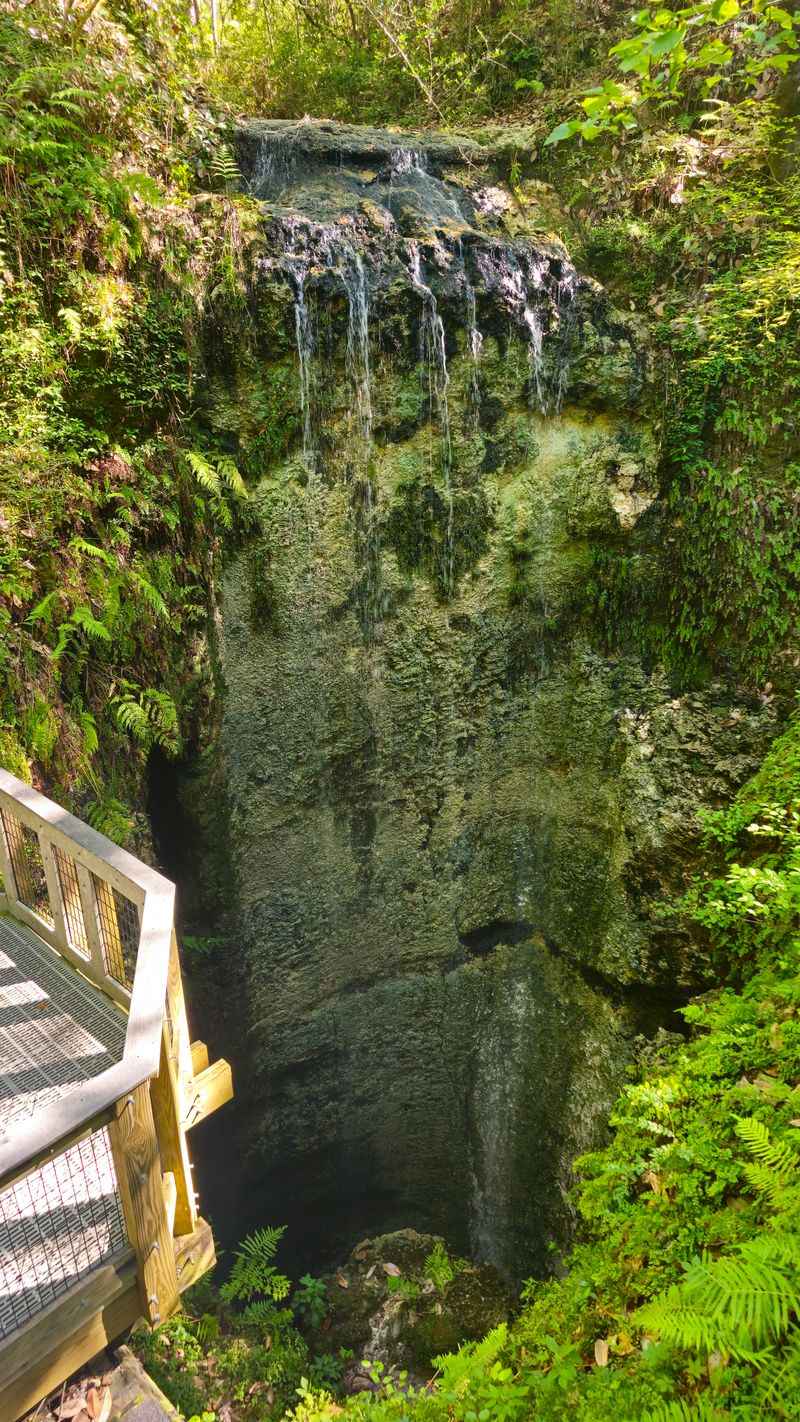 Falling Waters Falls &mdash; Chipley, Florida