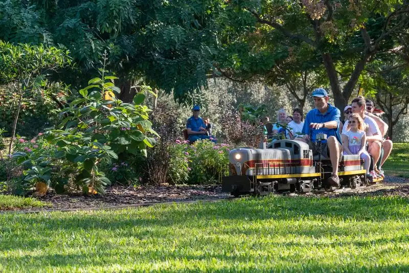 The 10 minute miniature train ride