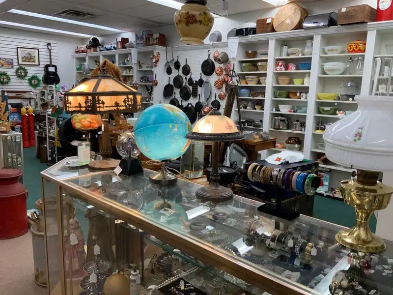 Evening antiquing wrap up and sweet treat