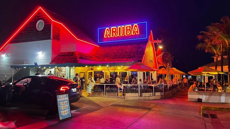 Evening live music and lawn games